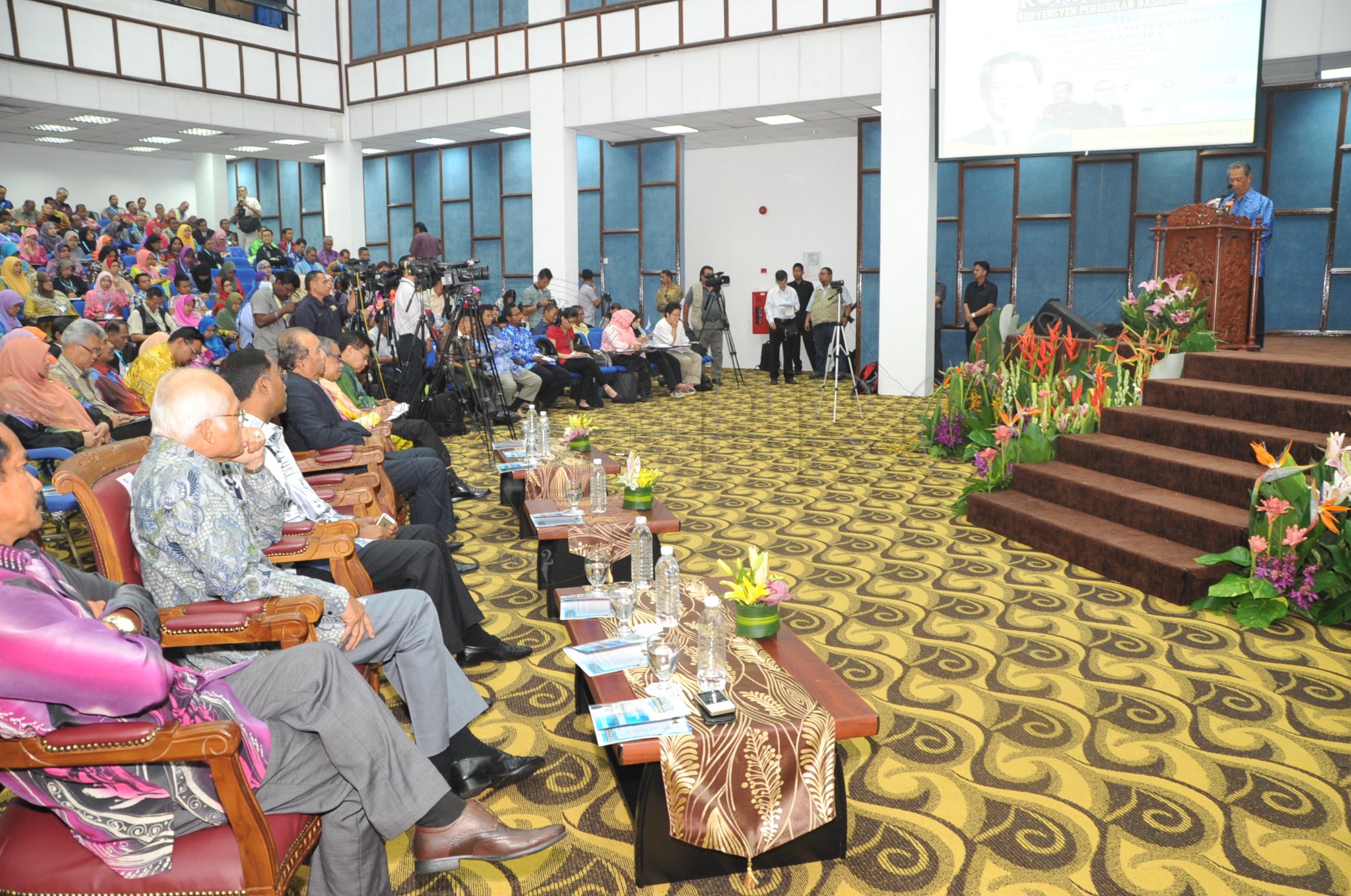 PRO 14 28 KONPEN PRO 6707